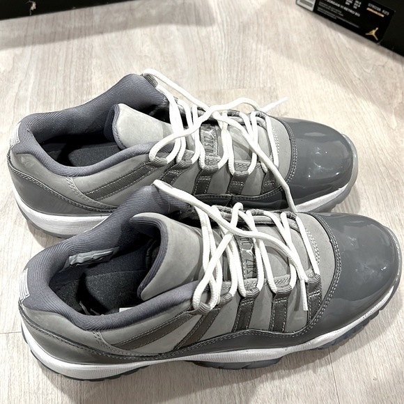 Air Jordan 11 Retro Low 'Cool Grey'